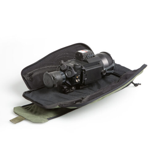 S100U SWIR Weapon Sight Mounted on Carry Case